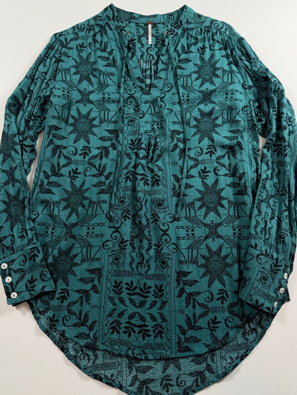 Free People Boho Green Black Printed Tunic Blouse Size Small Flowy Festival Top